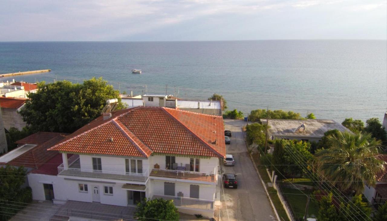 Seaside Apartments Nea Iraklia Exteriér fotografie