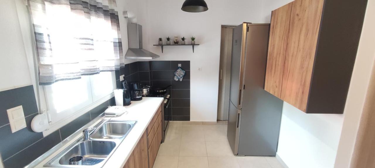 Seaside Apartments Nea Iraklia Exteriér fotografie