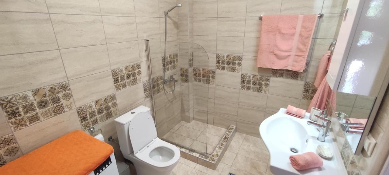 Seaside Apartments Nea Iraklia Exteriér fotografie